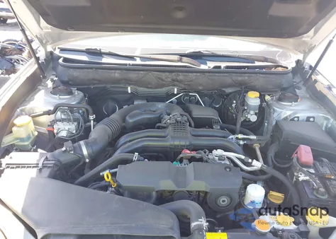 2013 Subaru Outback 2.5I Premium из США, поврежденный, VIN 4S4BRBCC5D3324075